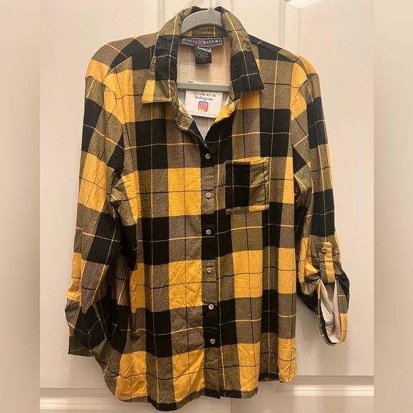 Polly & Esther Tops - Polly & Esther NWT Light Flannel Size XL